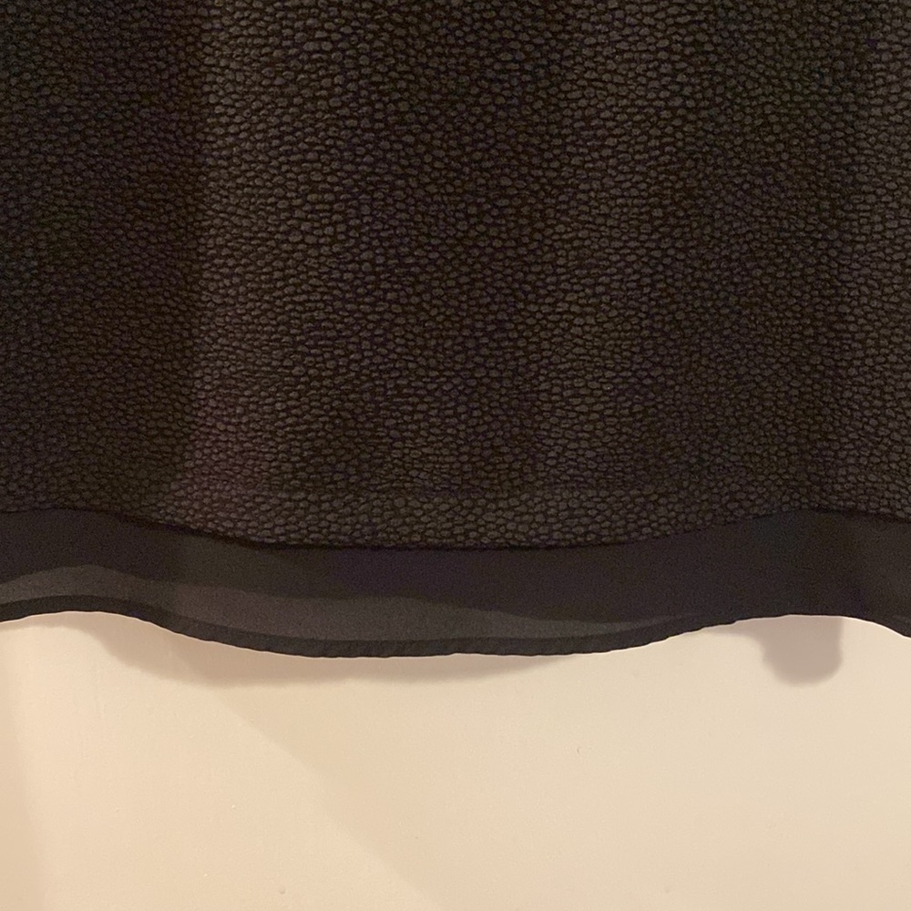 Black Patterned Tank Top - Picture 3 of 5
